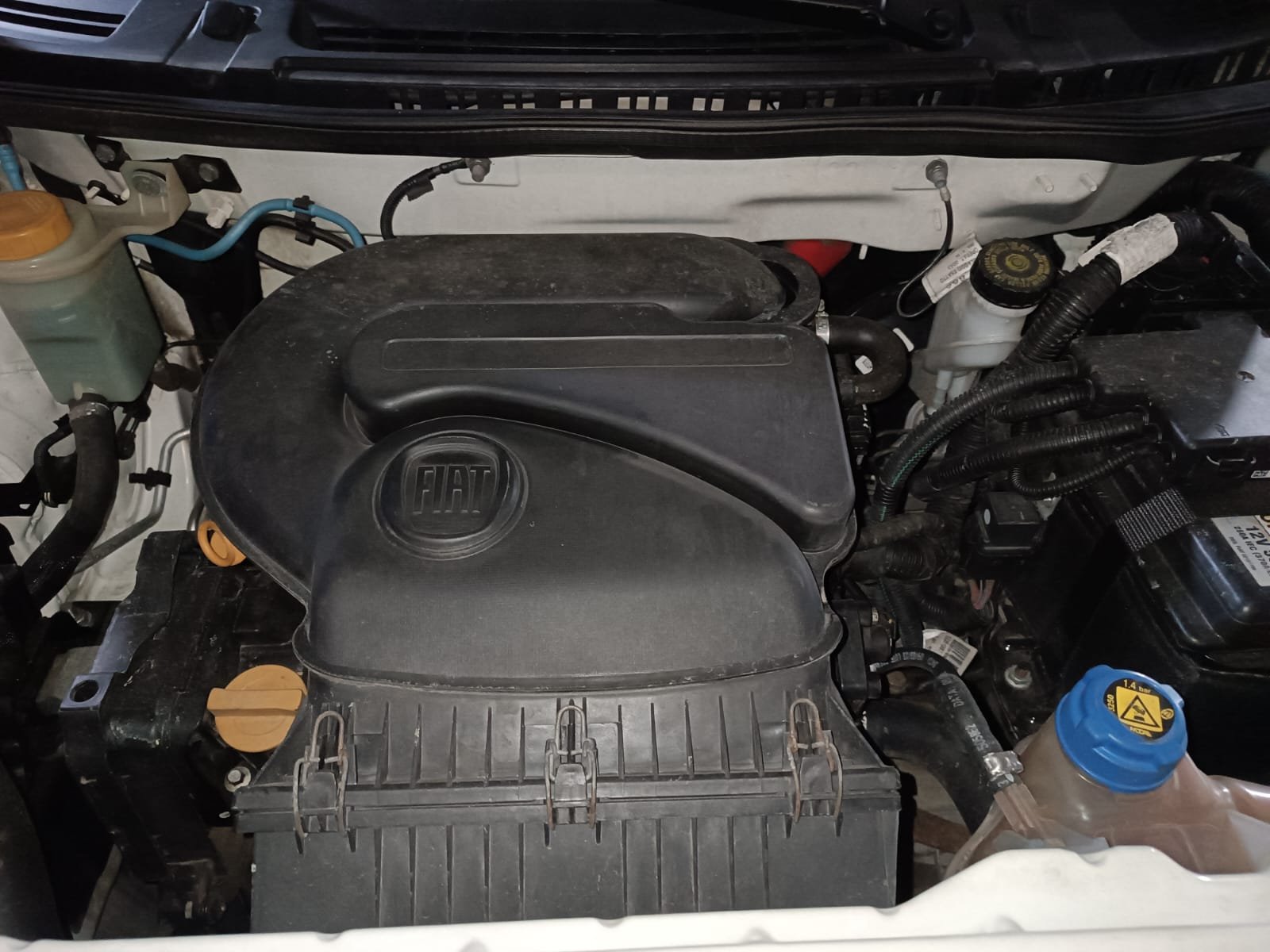 Motor aberto — manutenção de motor São José SC
